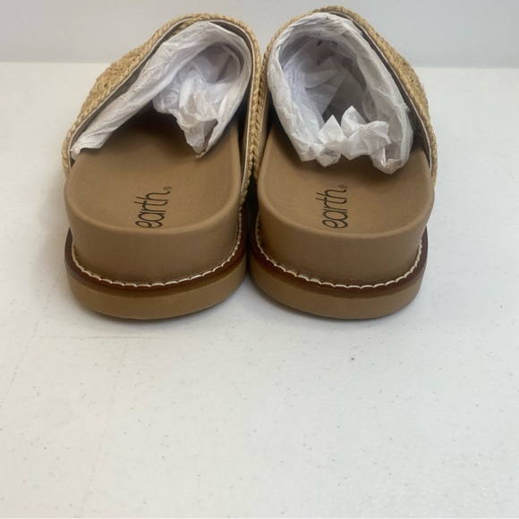 New Earth Women’s Flurry Woven Crisscross Flat Sandals Cushioned Insole SZ 8.5 M - Picture 6 of 15